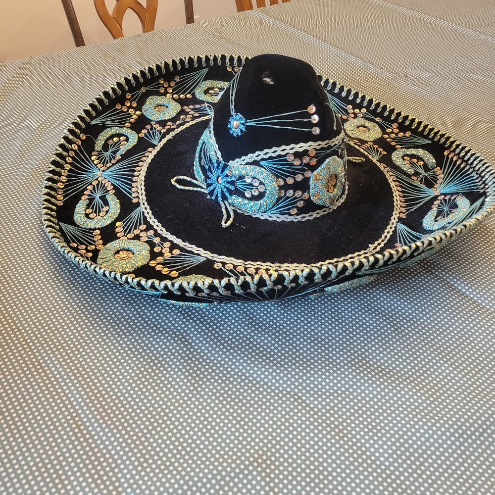 Embroidered Black Sombrero Hat